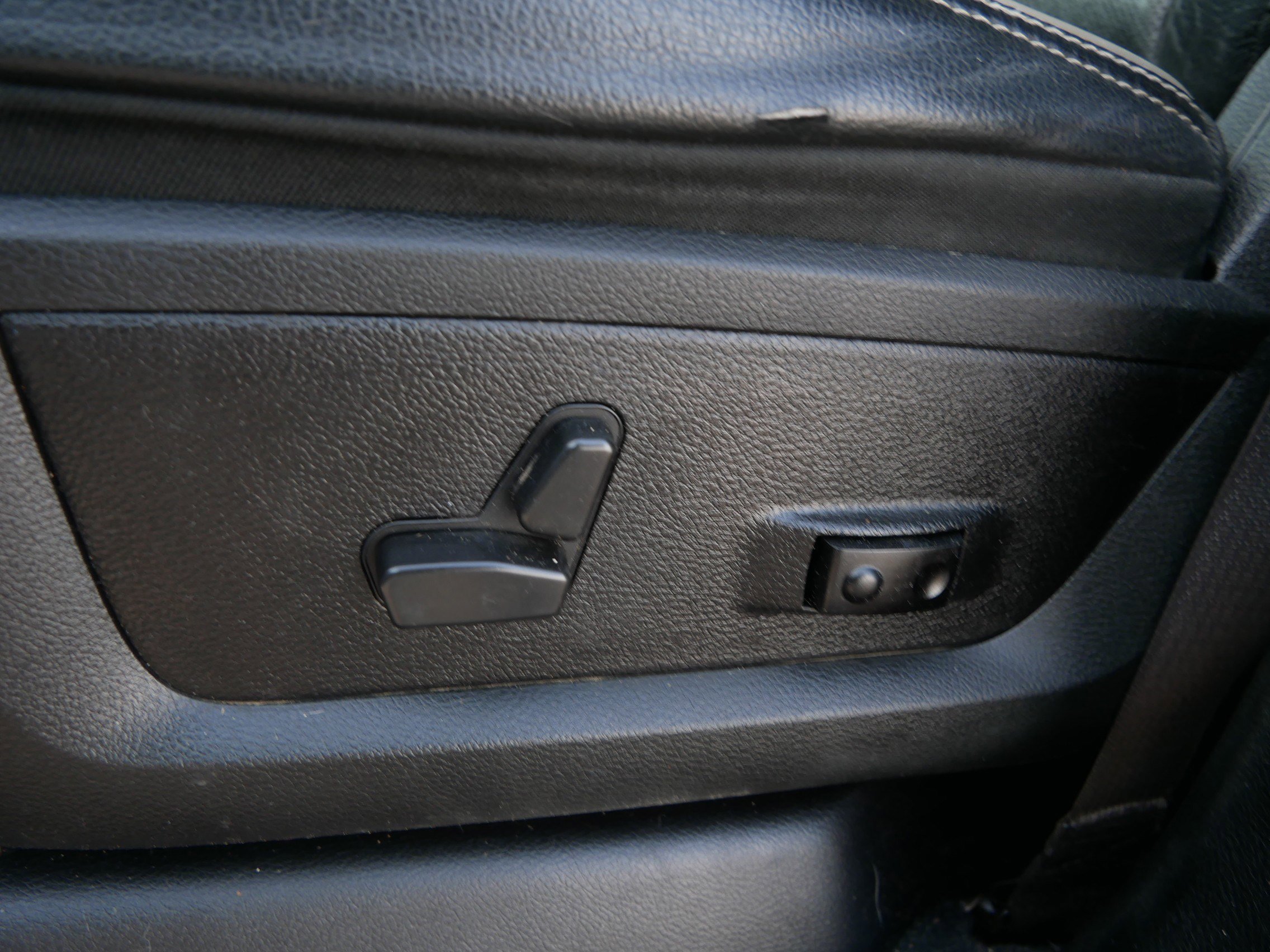 Certified 2022 RAM 3500 Laramie image 25