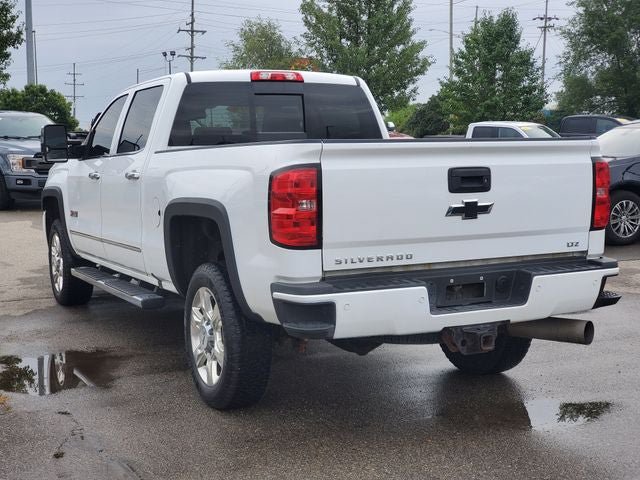 Used 2018 Chevrolet Silverado 2500 LTZ w/ Custom Sport Edition AWD/4WD image 4