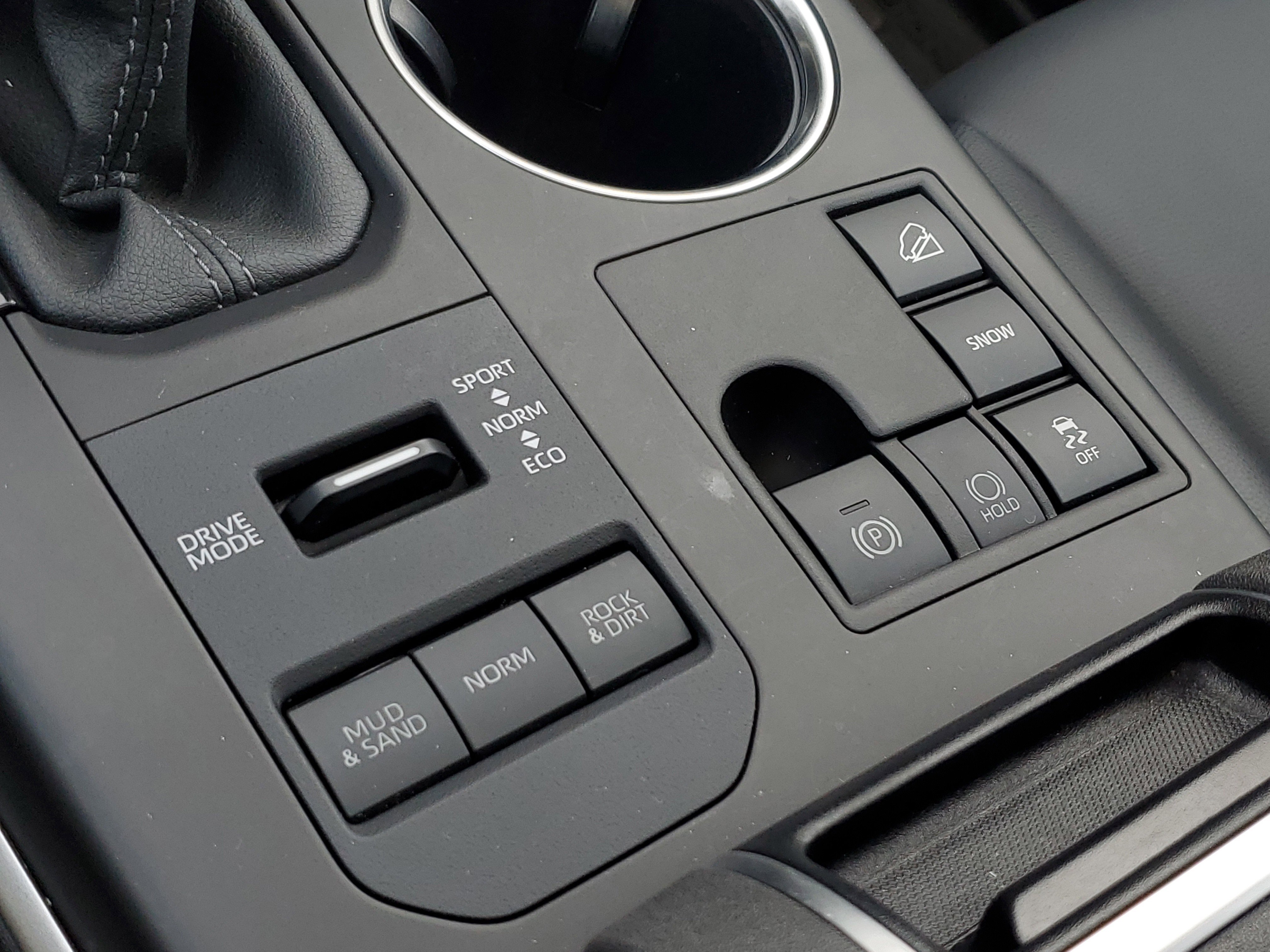 Certified 2024 Toyota Highlander XLE image 33