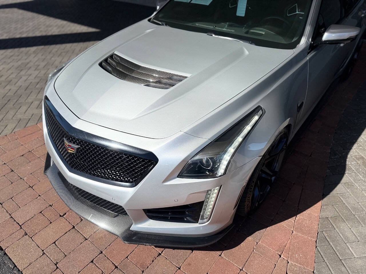 Used 2016 Cadillac CTS V w/ Luxury Package RWD image 38