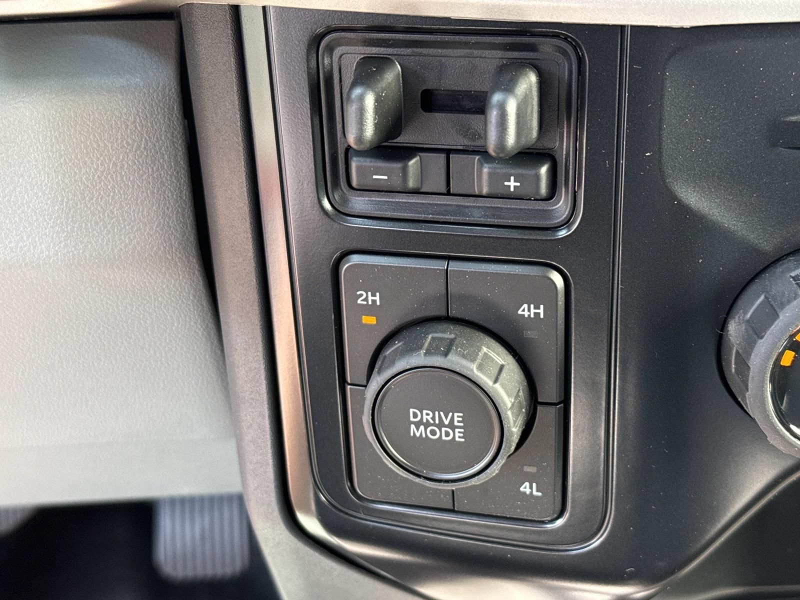 New 2026 Ford F250 XL AWD/4WD image 17