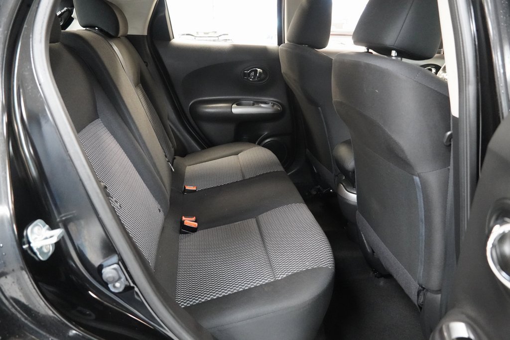 Used 2016 Nissan Juke S image 28