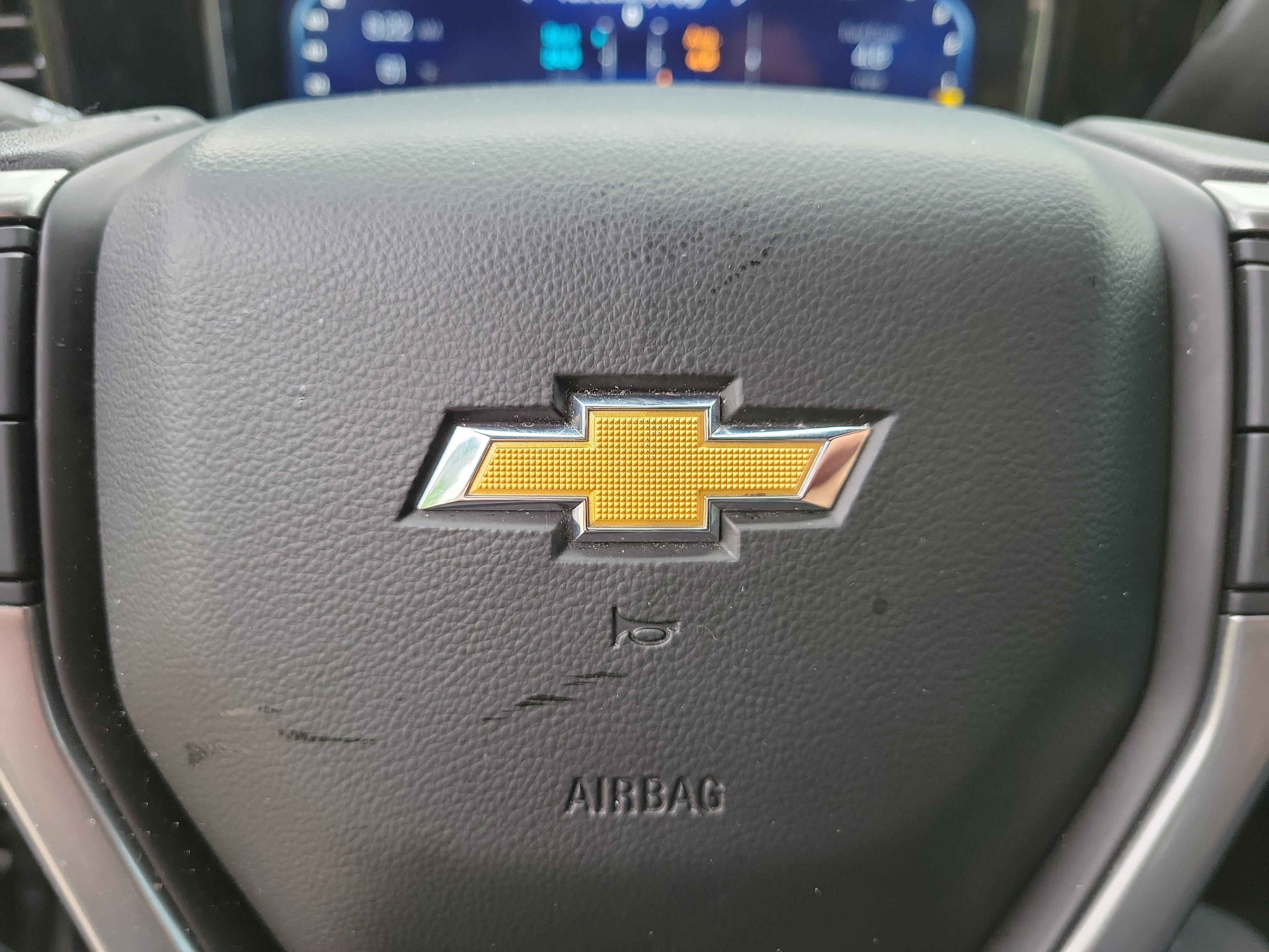 Used 2022 Chevrolet Silverado 1500 LT w/ Z71 Off-Road Package AWD/4WD image 20