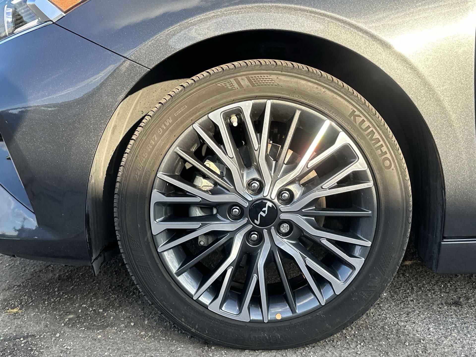 Certified 2024 Kia Forte GT-Line image 18