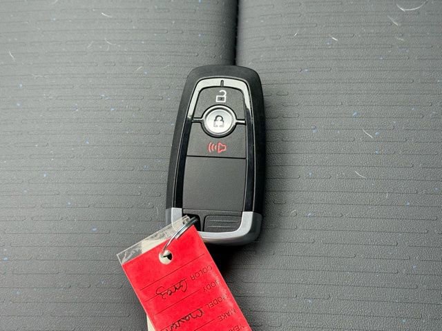 New 2026 Ford Maverick Lobo image 30