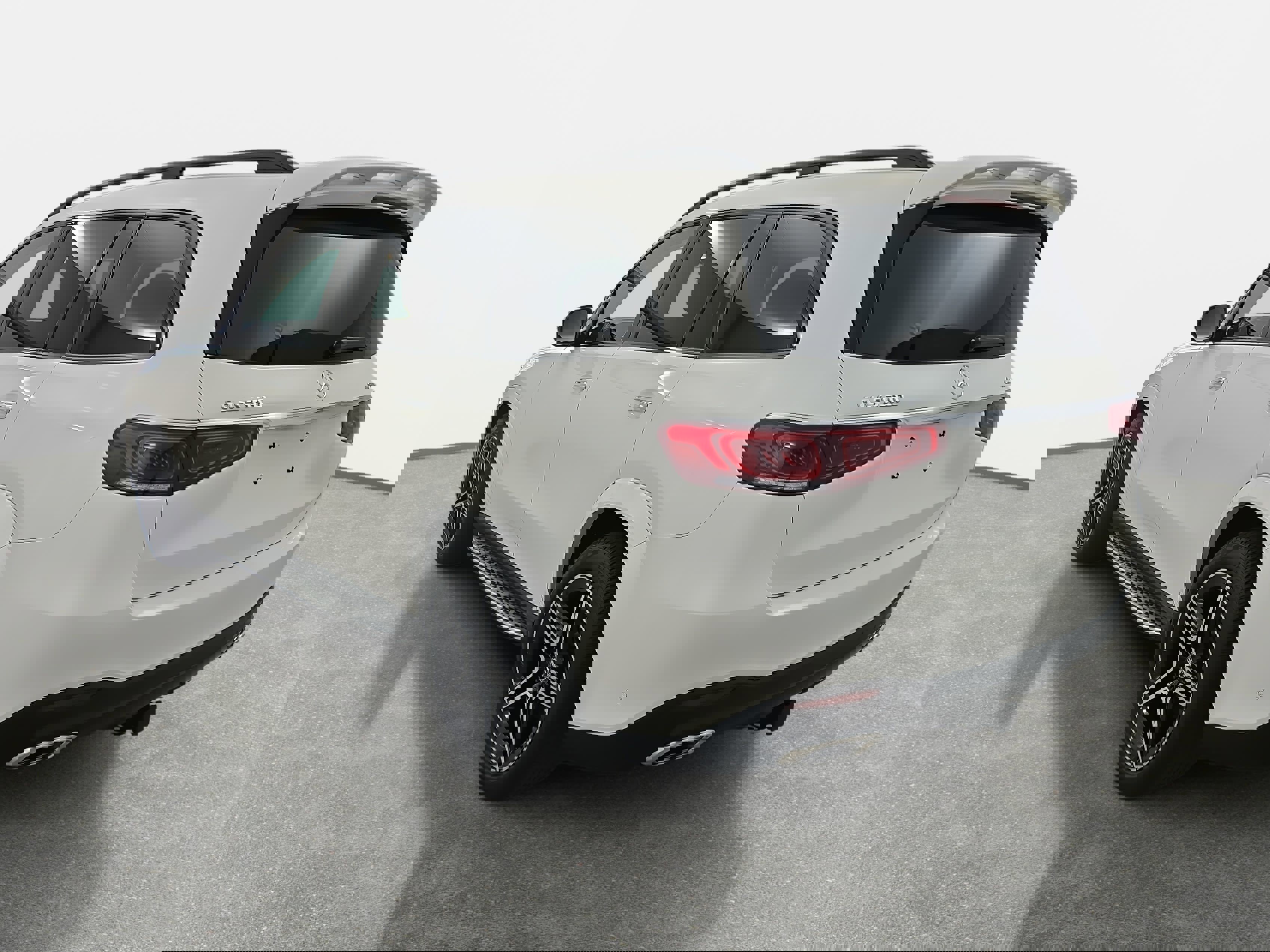 Used 2023 Mercedes-Benz GLS 580 4MATIC image 7