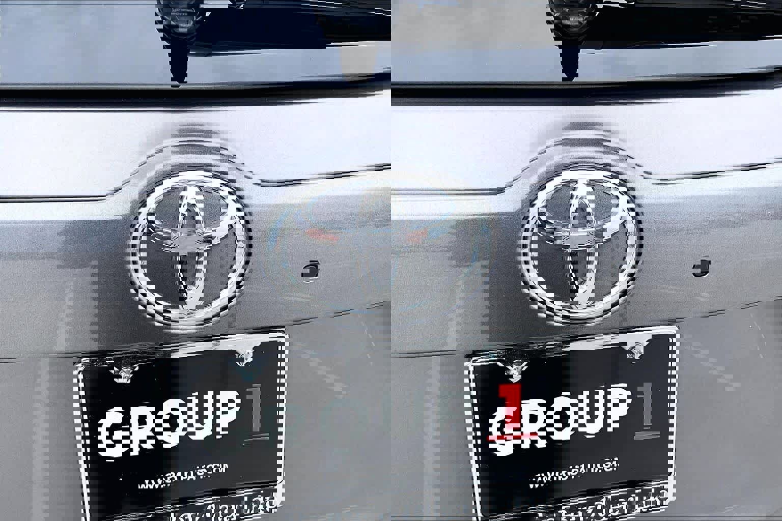 Used 2019 Toyota Highlander XLE image 10