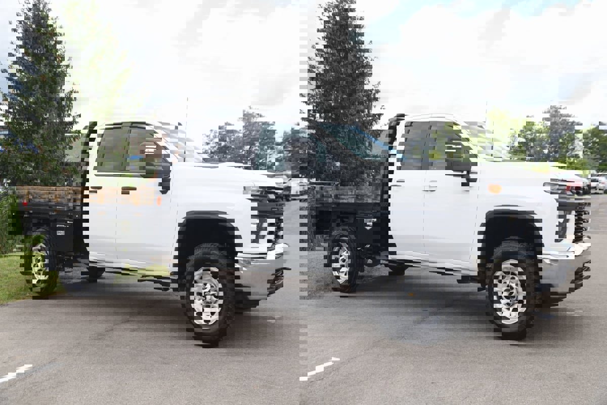 Used 2023 Chevrolet Silverado 3500 W/T w/ WT Convenience Package image 2