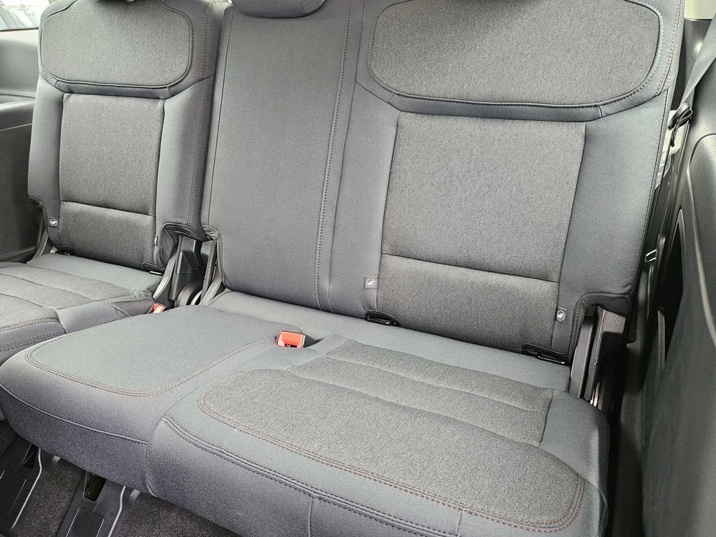 New 2025 Ford Expedition Active image 26