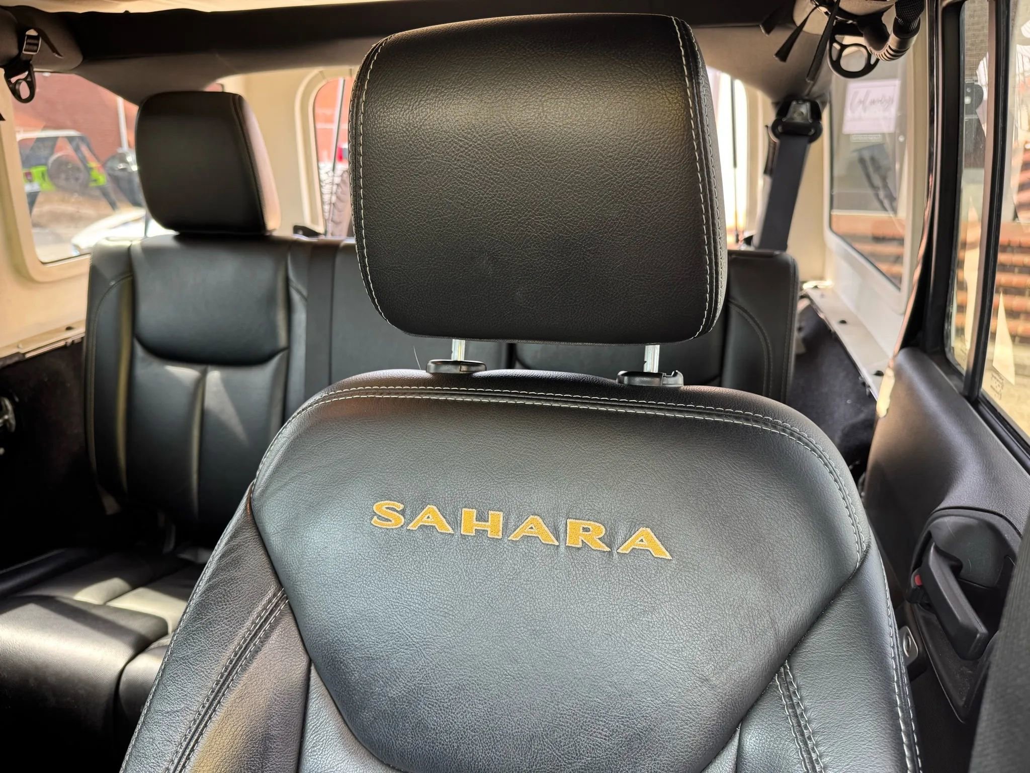 Used 2013 Jeep Wrangler Unlimited Sahara w/ Connectivity Group image 21