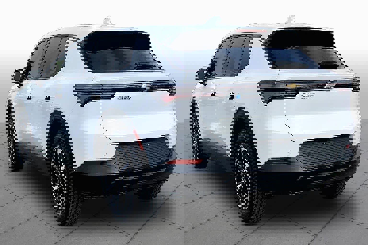 Used 2025 Chevrolet Equinox EV LT image 11