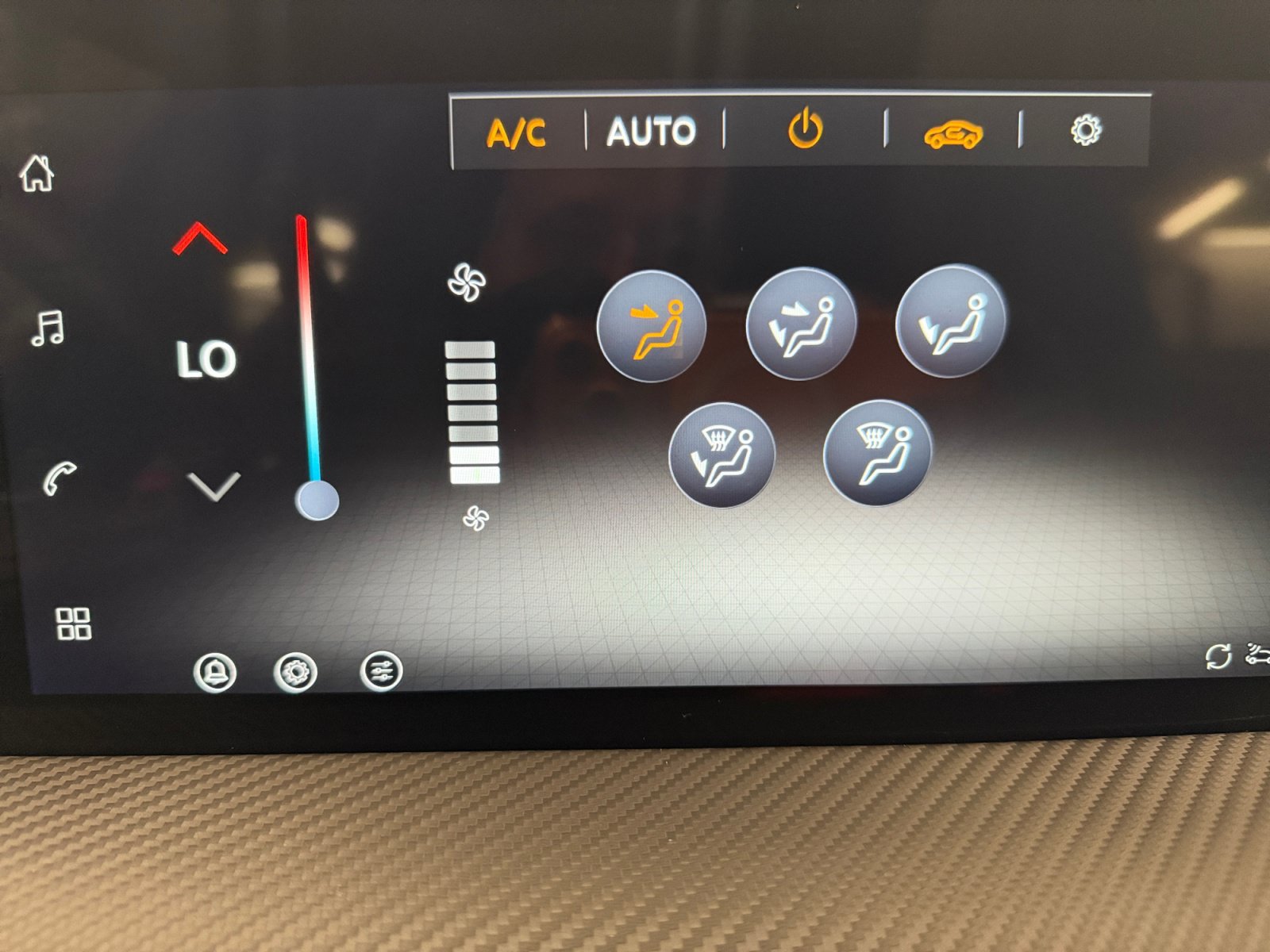 Used 2026 Nissan Kicks SR FWD image 19