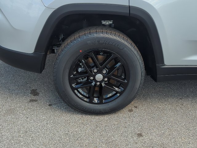 New 2026 Jeep Grand Cherokee Laredo X AWD/4WD image 31