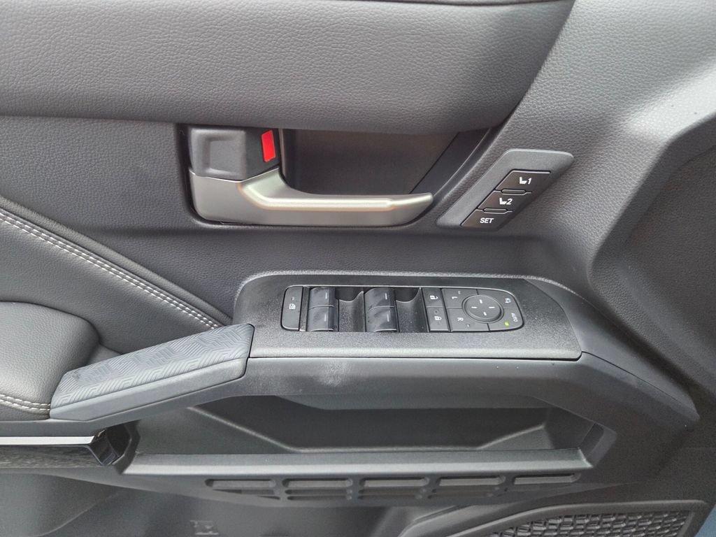 New 2026 Toyota 4Runner Limited AWD/4WD image 27
