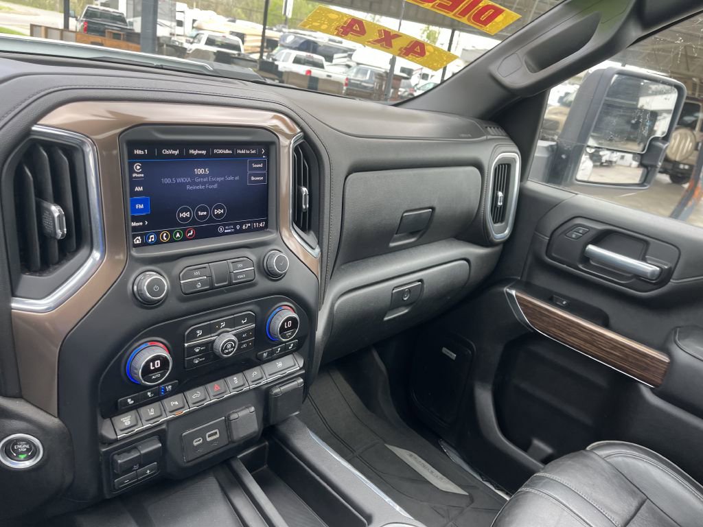 Used 2022 Chevrolet Silverado 3500 High Country w/ Safety Package II AWD/4WD image 40