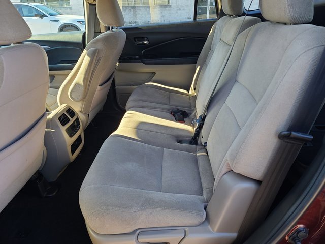 Used 2020 Honda Pilot EX image 15