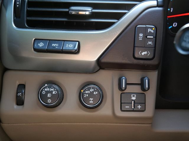 Used 2016 Chevrolet Tahoe LTZ AWD/4WD image 19