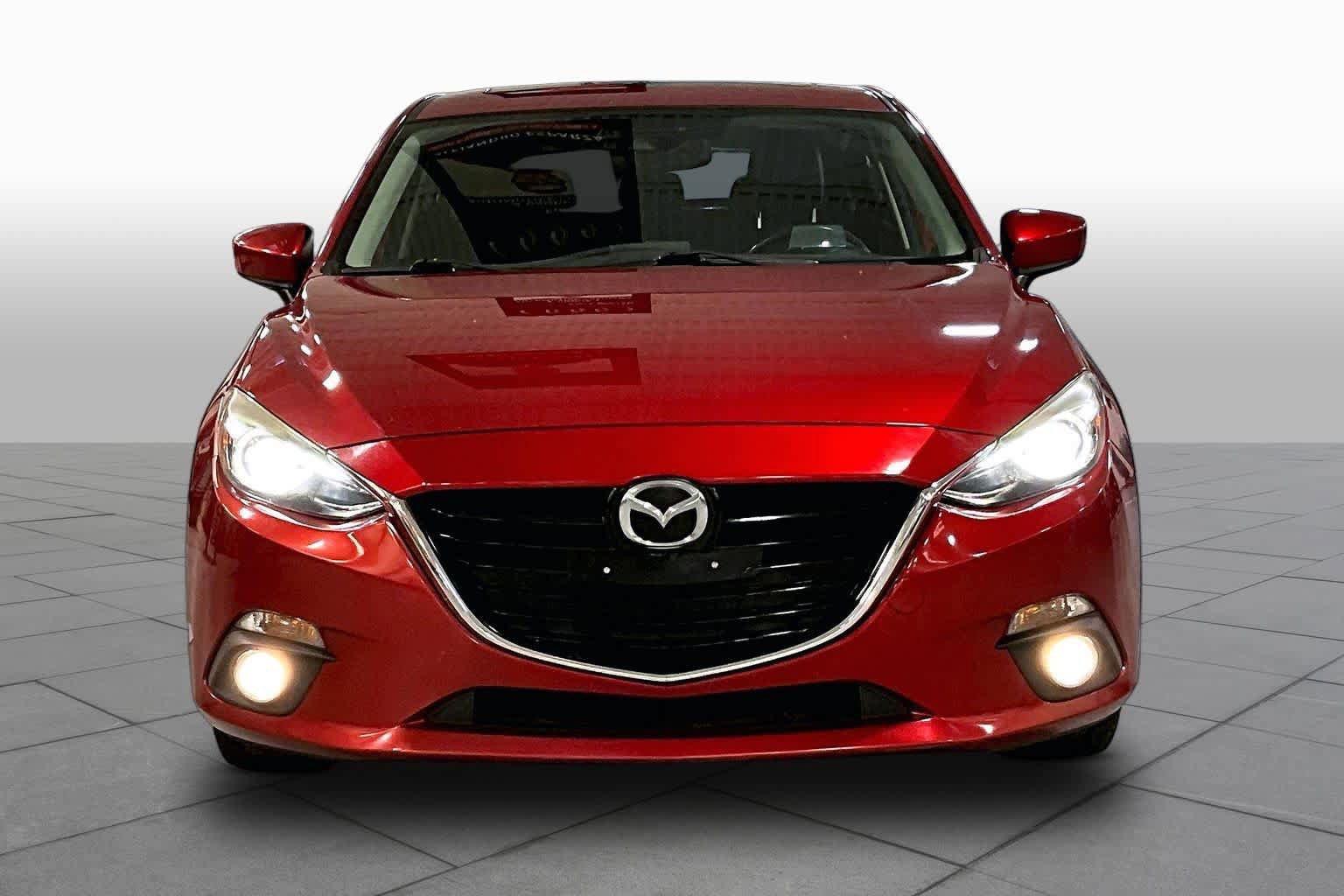 Used 2016 MAZDA MAZDA3 s Grand Touring w/ Technology Package FWD image 4