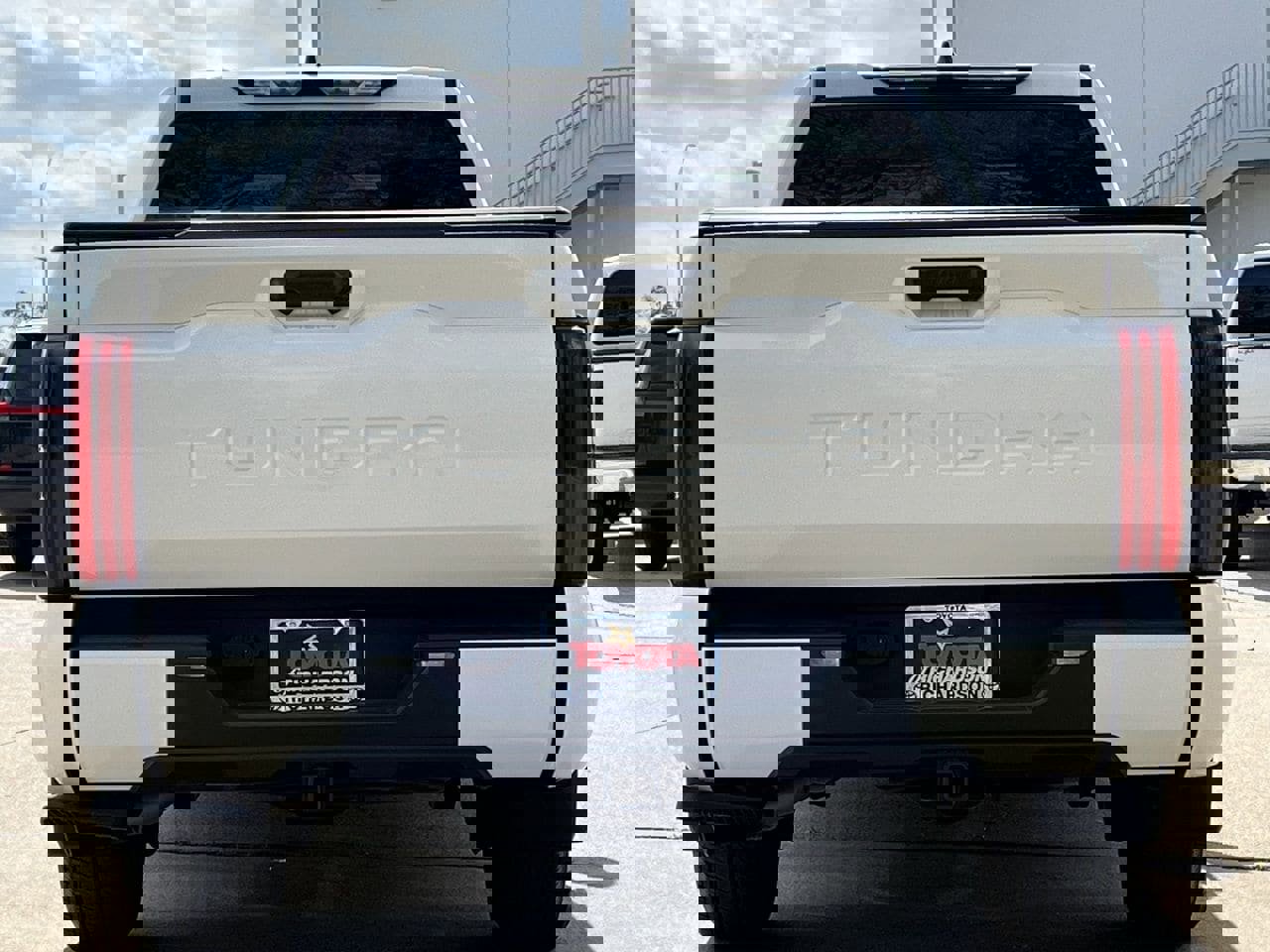 Used 2024 Toyota Tundra SR5 w/ SX Package image 5