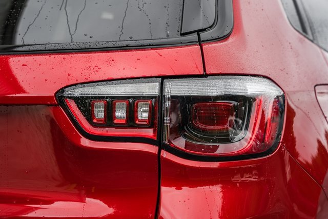 New 2026 Jeep Compass Latitude image 7