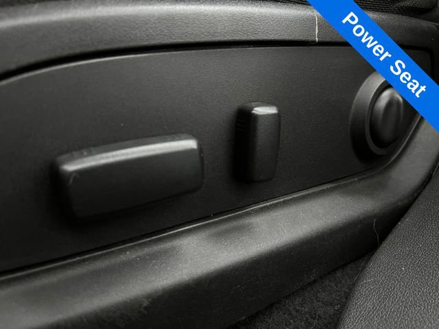 Used 2016 GMC Acadia SLE image 16