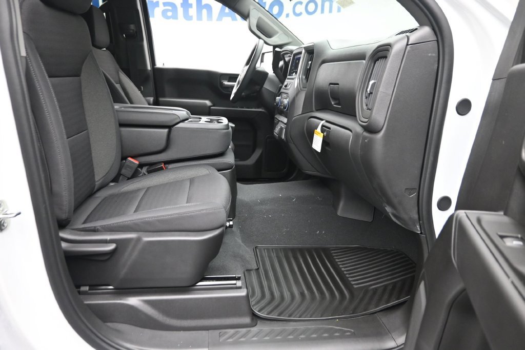 New 2026 Chevrolet Silverado 1500 Custom AWD/4WD image 9