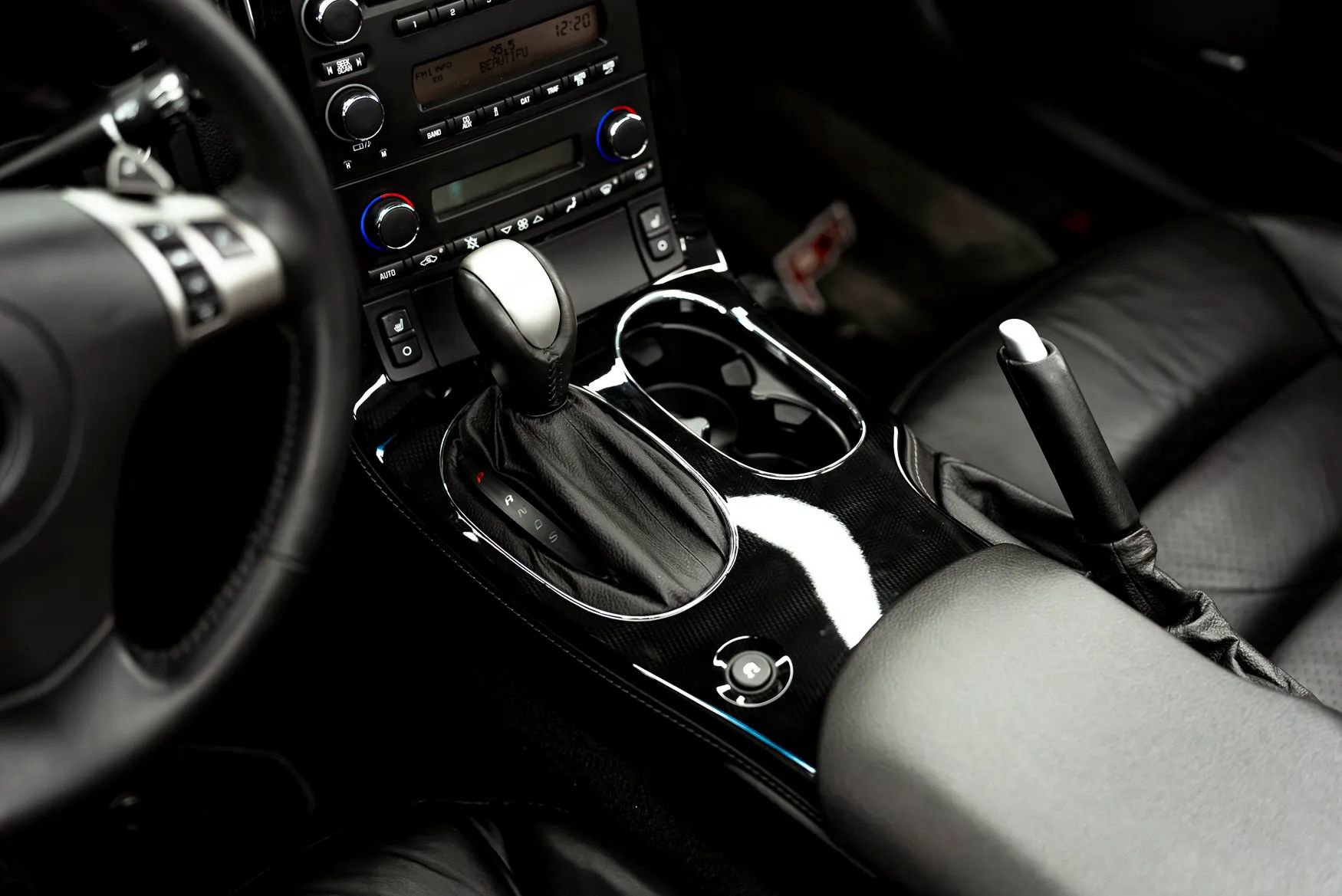 Used 2008 Chevrolet Corvette Coupe w/ Preferred Equipment Group image 25