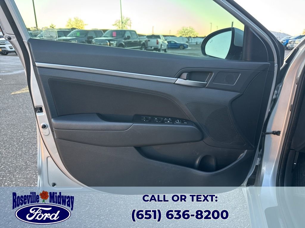 Used 2019 Hyundai Elantra SEL w/ Cargo Package image 28