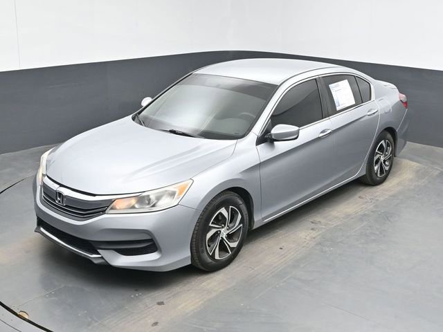 Used 2017 Honda Accord LX image 15