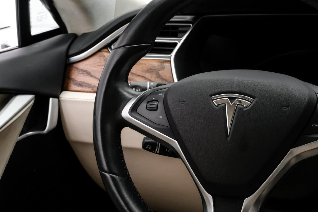 Used 2018 Tesla Model S 75D AWD/4WD image 18