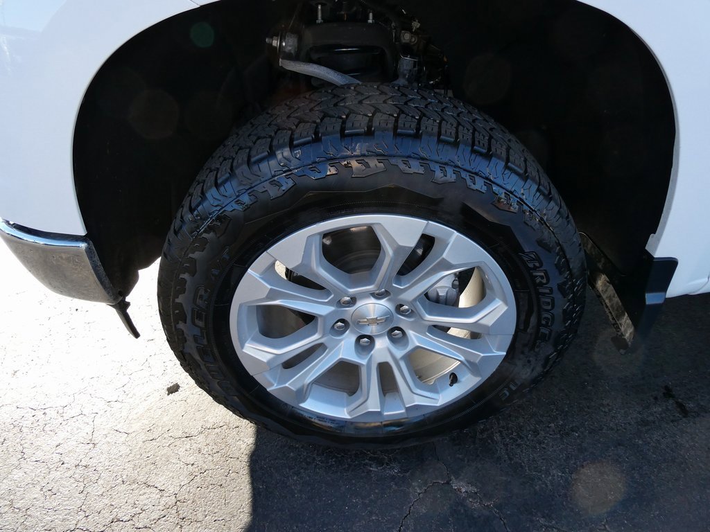 Certified 2024 Chevrolet Silverado 1500 LTZ w/ Technology Package image 12