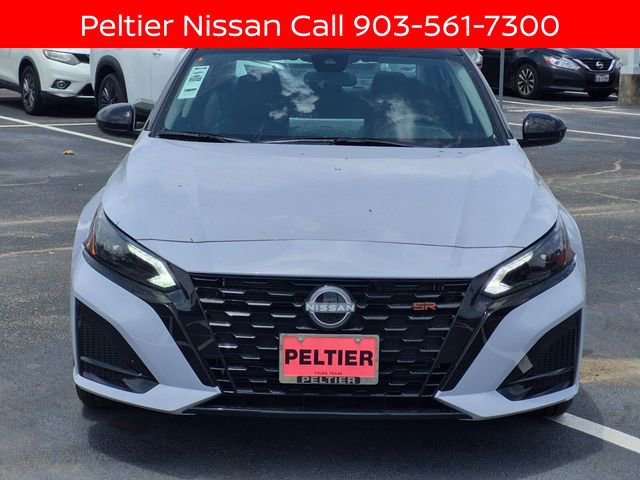 New 2026 Nissan Altima 2.5 SR w/ SR Midnight Edition Package FWD image 2