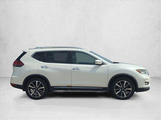 Used 2018 Nissan Rogue SL w/ Premium Package image 4