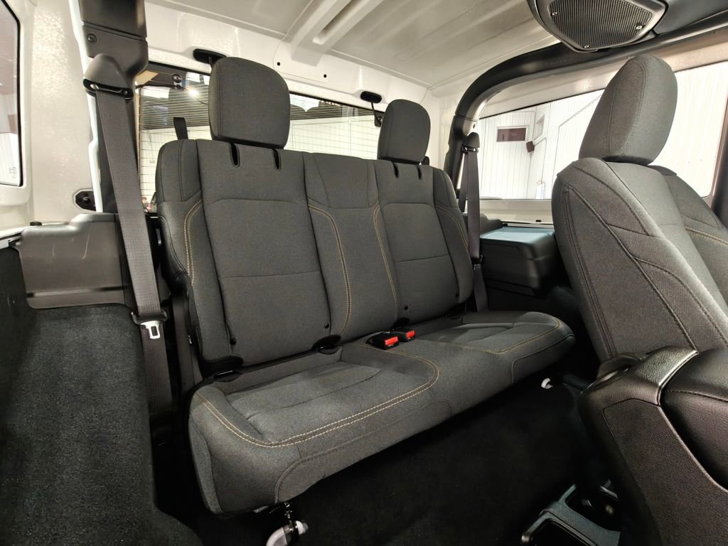 Used 2024 Jeep Wrangler Sport S image 21