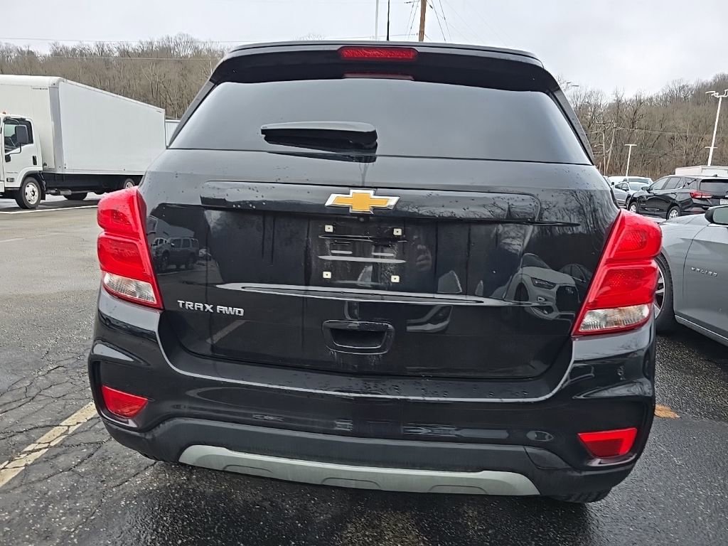 Certified 2022 Chevrolet Trax LT w/ LT Convenience Package image 6