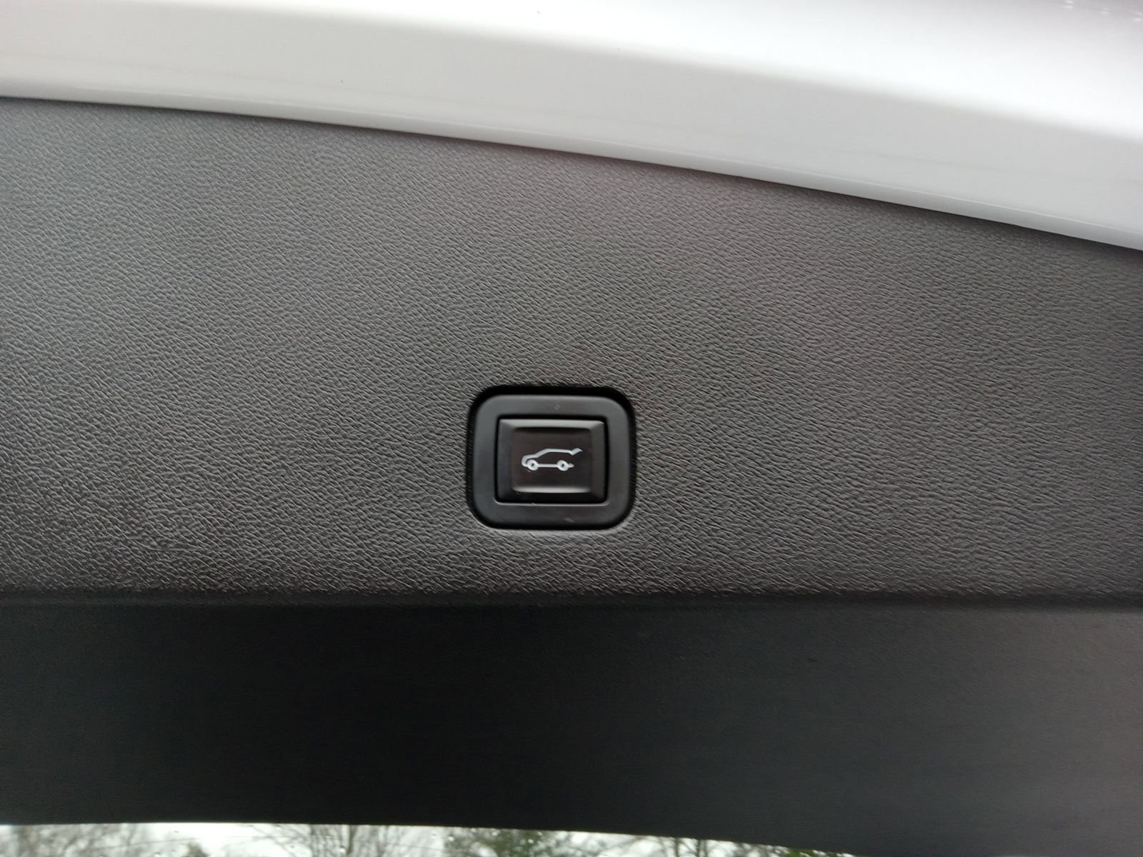 Certified 2023 Cadillac XT6 Sport image 28