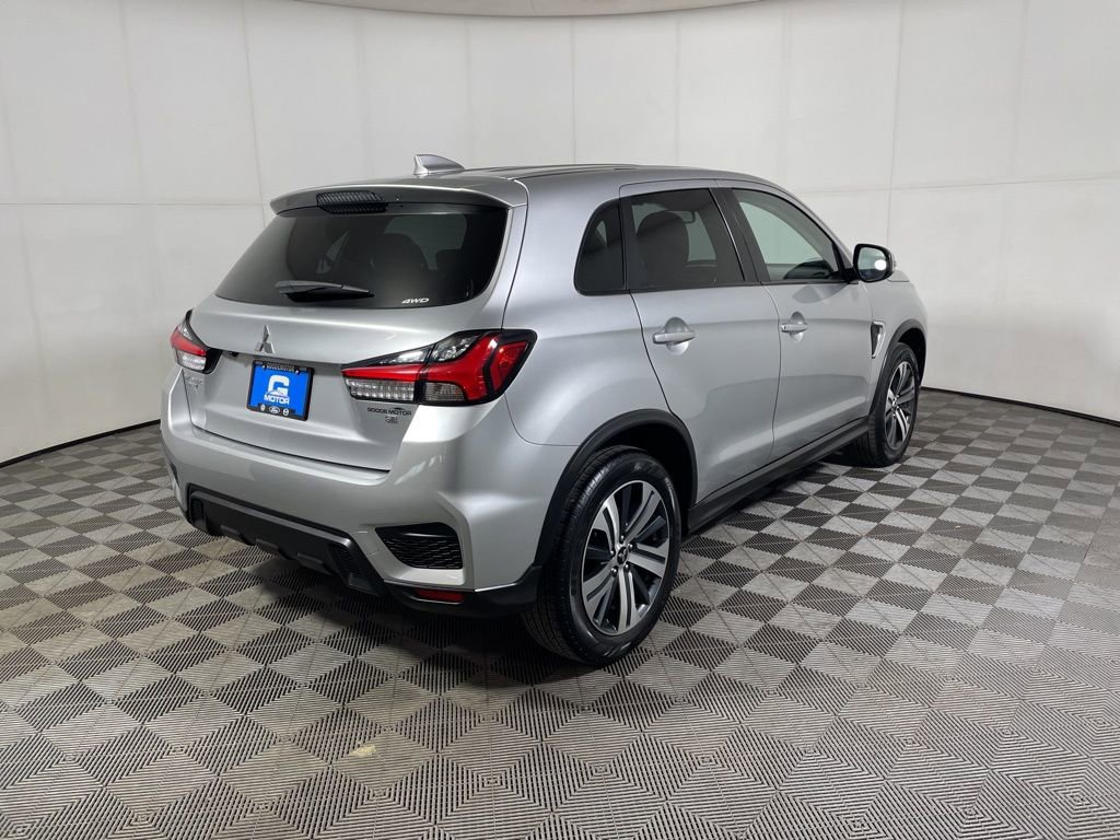 Used 2024 Mitsubishi Outlander Sport SE image 7