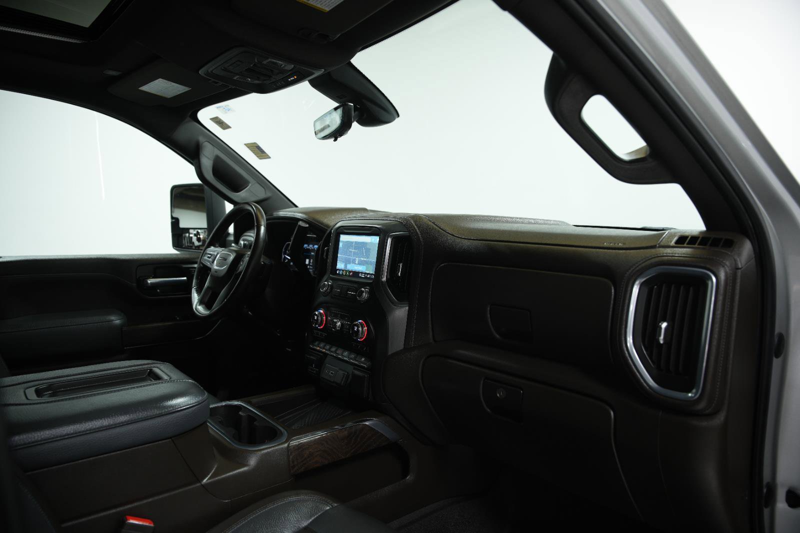 Used 2022 GMC Sierra 3500 Denali w/ Technology Package image 17