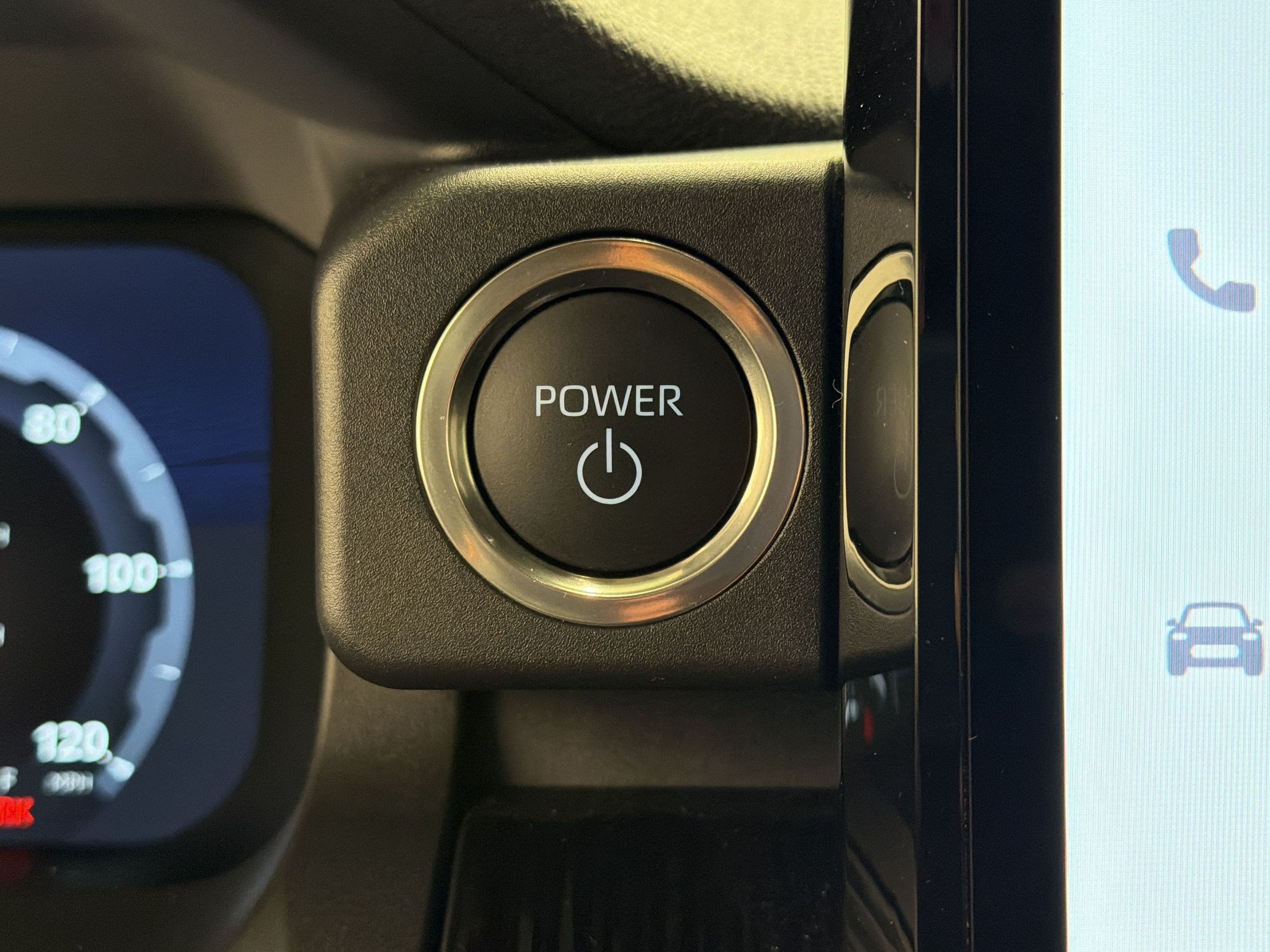Used 2025 Toyota 4Runner Platinum AWD/4WD image 17