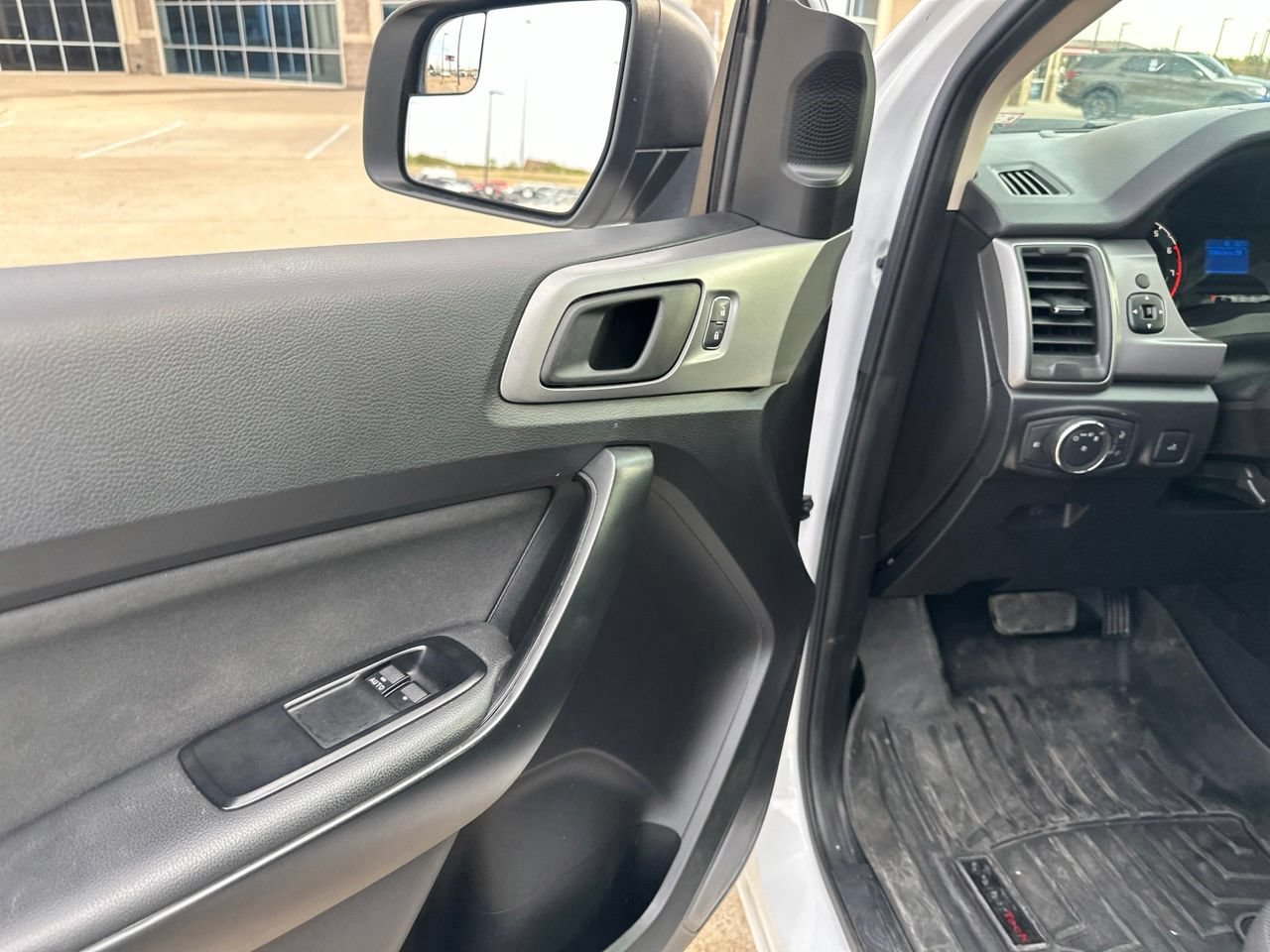 Used 2021 Ford Ranger XL w/ Equipment Group 101A High RWD image 17