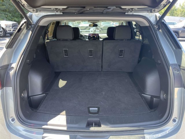 Certified 2024 Chevrolet Blazer LT w/ Convenience Package FWD image 41