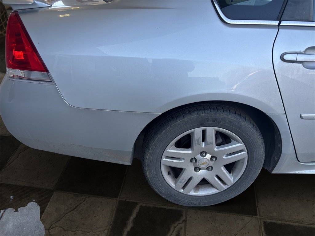 Used 2012 Chevrolet Impala LT w/ LT Sunroof Package image 8