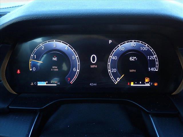 New 2025 Jeep Grand Cherokee Altitude image 23