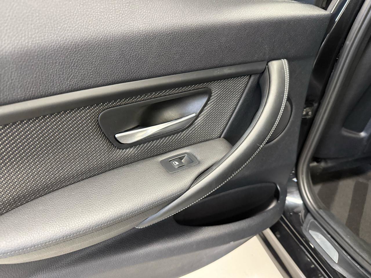 Used 2015 BMW M3 image 38