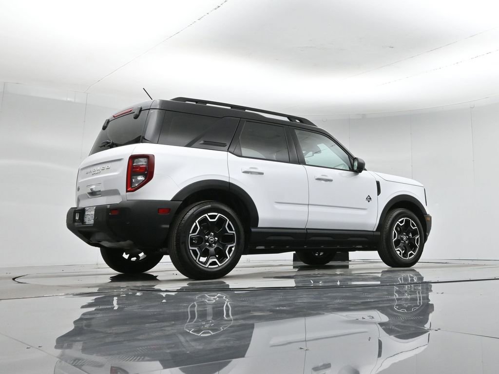 Used 2025 Ford Bronco Sport Outer Banks w/ Outer Banks Tech Package+ image 52