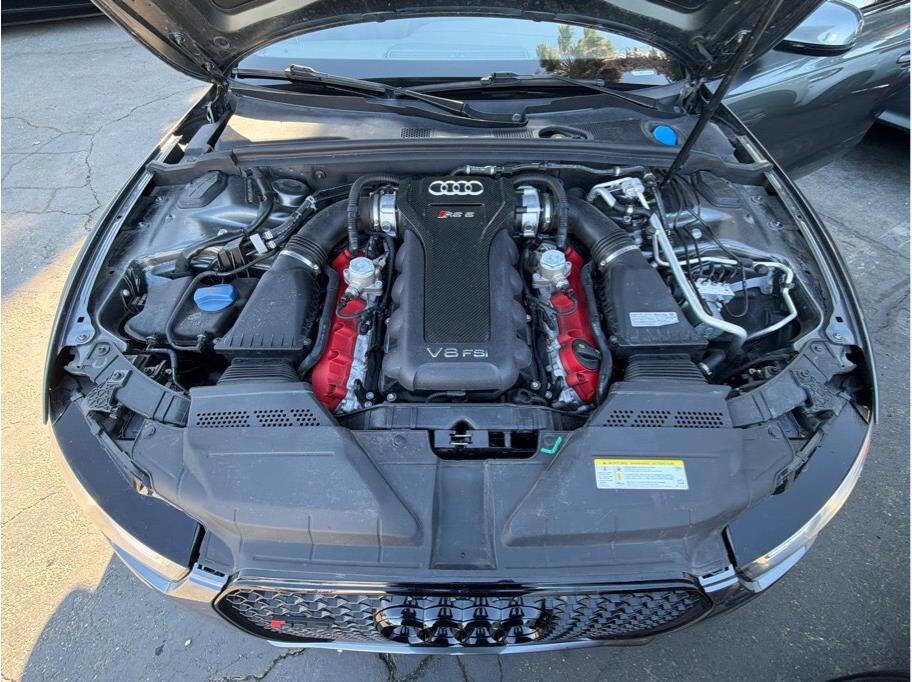 Used 2015 Audi RS 5 Coupe w/ Black Optic Plus Package image 28