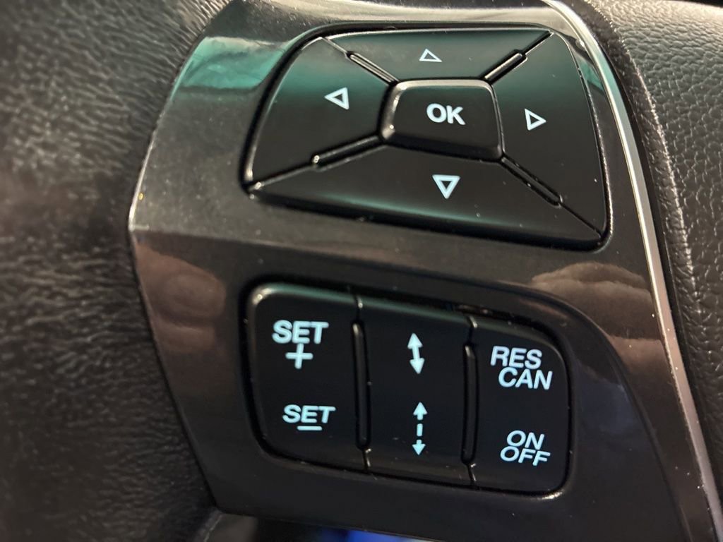 Used 2016 Ford Explorer Platinum image 25