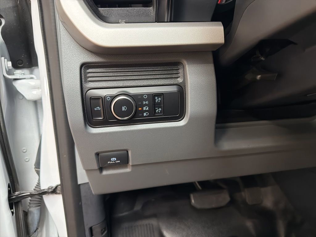 Used 2024 Ford F250 XL w/ XL Driver Assist Package AWD/4WD image 22