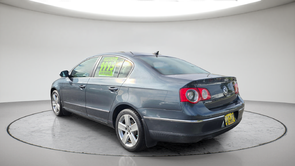 Used 2009 Volkswagen Passat Komfort FWD image 7