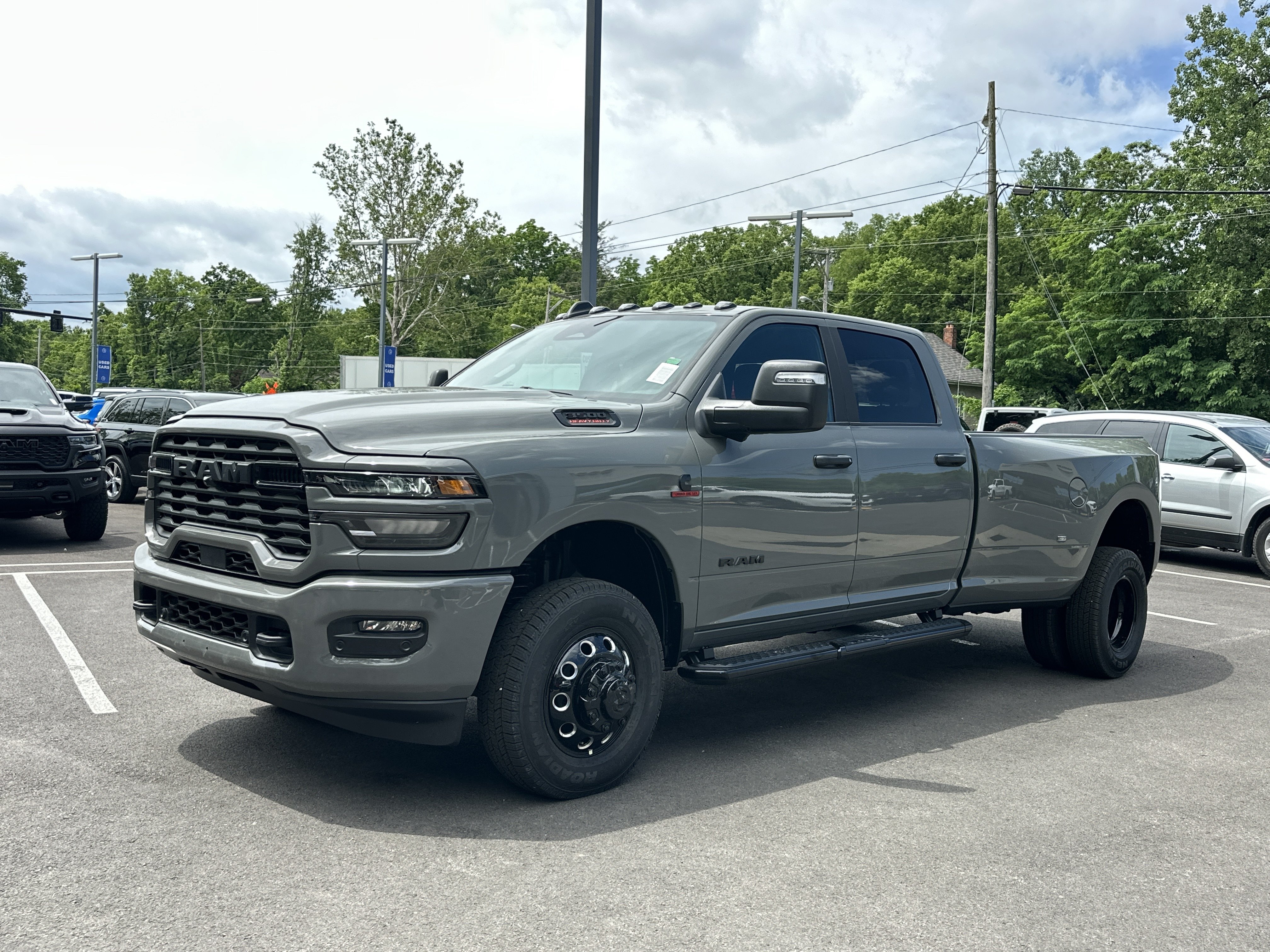 New 2026 RAM 3500 Big Horn AWD/4WD image 25